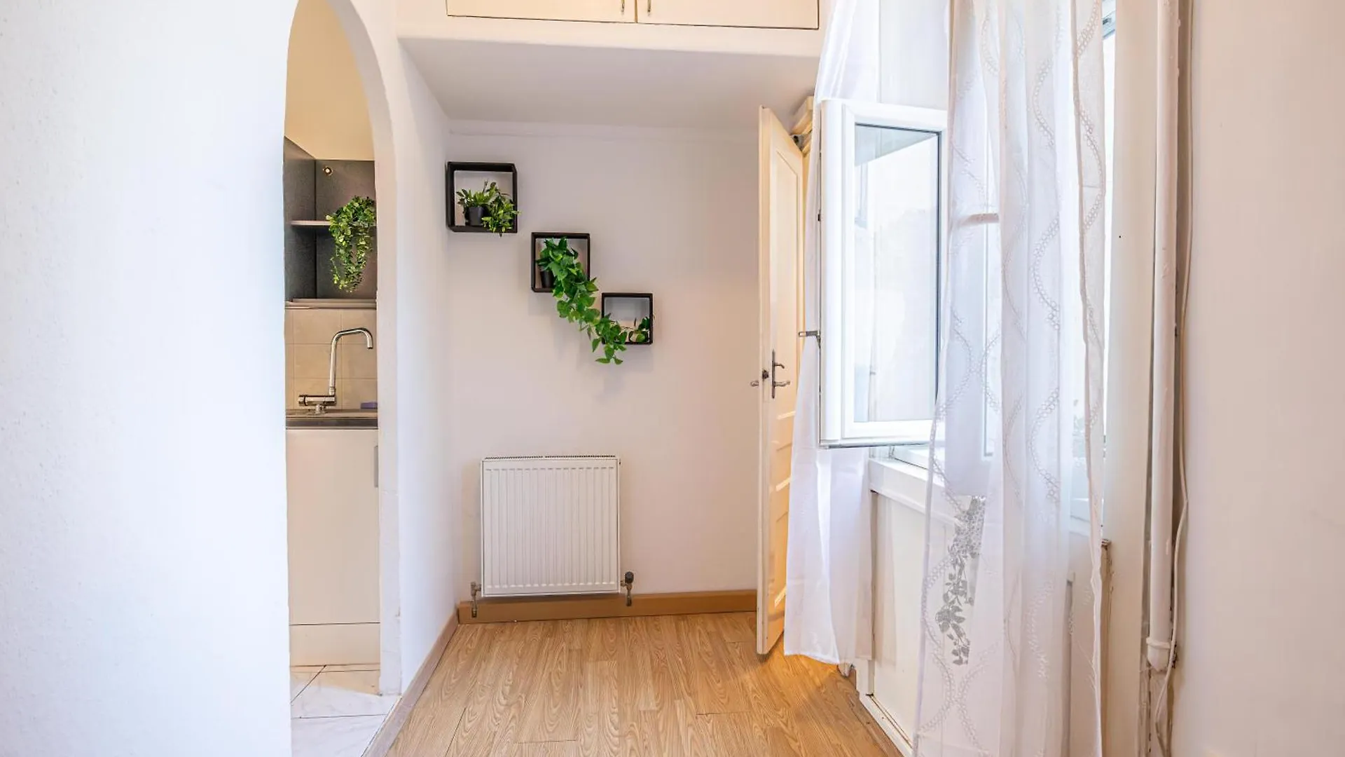 Apartment Cozy 2Br Apt Prime Vienna Location For Longstays
